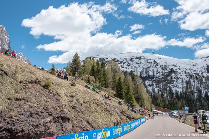 Giro di Italia 2019 - Passo Rolle - foto 15 - Gianluca Dario Photography